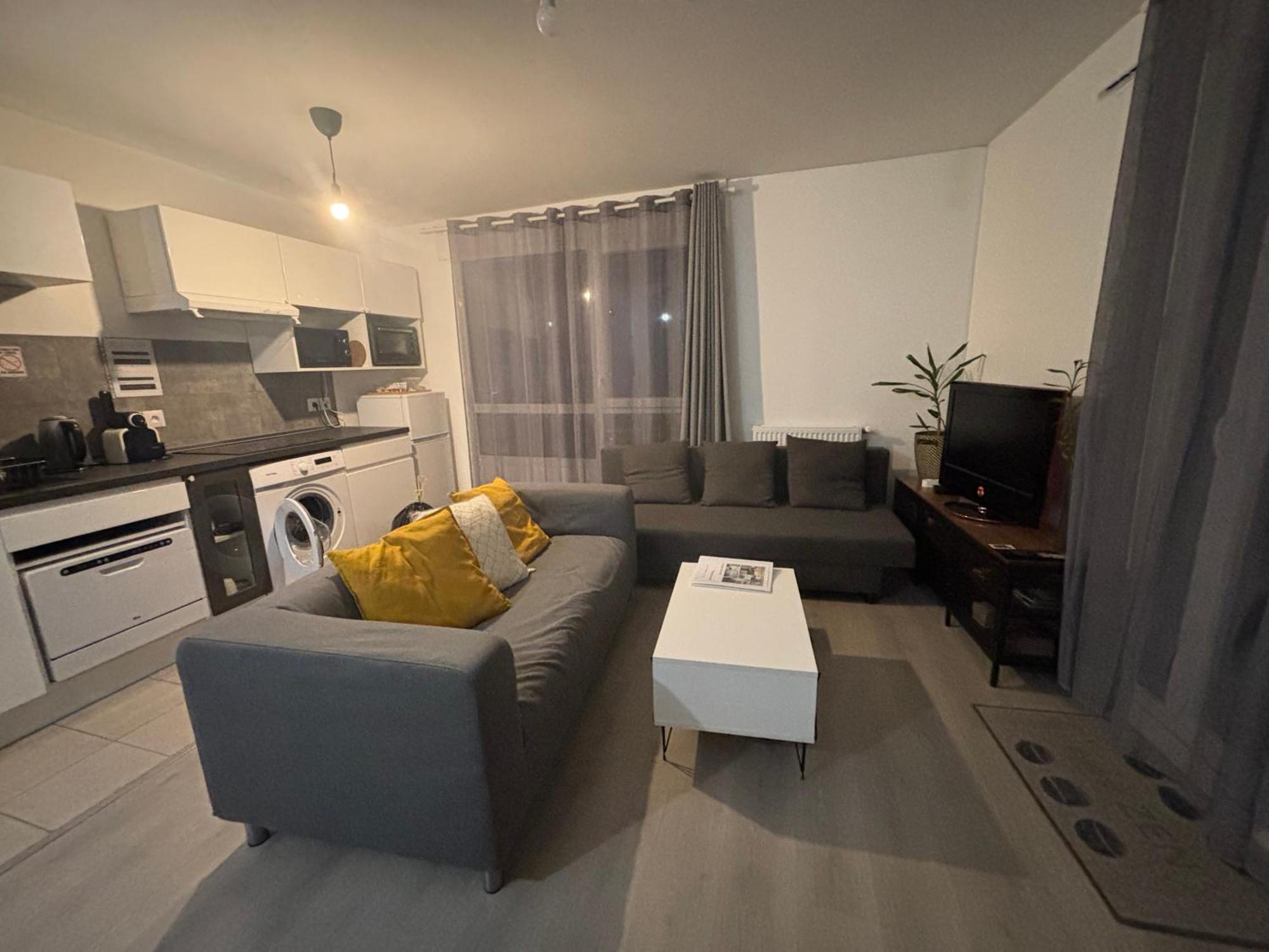Villejuif - Metro Leo Lagrange - 2 Pieces Avec Balcon Zewnętrze zdjęcie